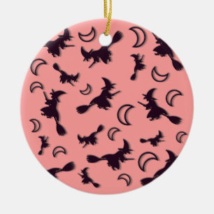 Flying witter zwischen Halbmond zu Halloween-Nacht Keramik Ornament
