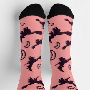 Flying witter zwischen Halbmond zu Halloween-Nacht Socken