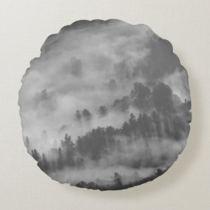 FOG, DER EINEN WALD LIEFERT RUNDES KISSEN