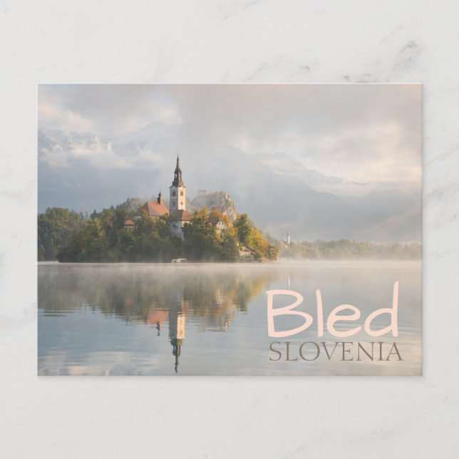 Foggy Bled Lake sunrise double texte carte postale (Devant)