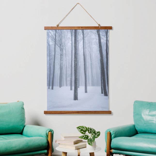 Foggy gefrorener Winterwald Wandteppich Mit Holzrahmen (Wohnzimmer)