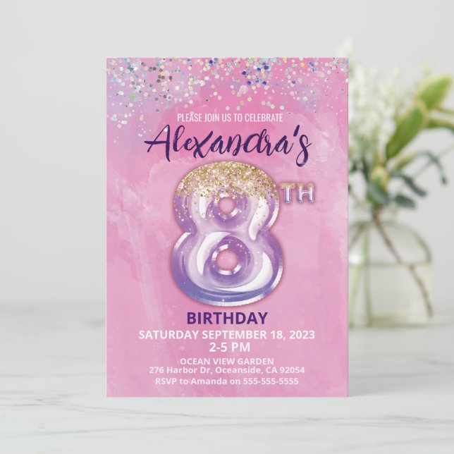 Foil Balloon Invitation 8e anniversaire (Debout devant)