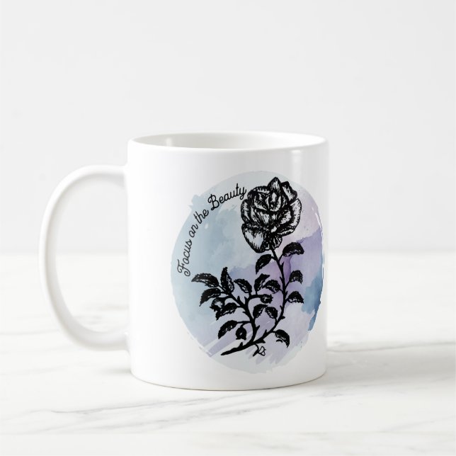 Fokussieren auf die Rose von Beauty Pen und Tinte  Kaffeetasse (Links)