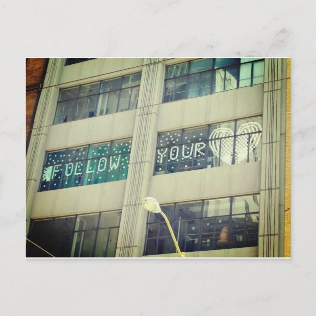 Folgen Sie Ihrem Herzen Postkarte (Vorderseite)