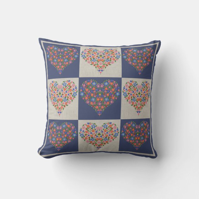 Folk Art Floral Hearts Checkerboard Pillow Kissen (Vorderseite)
