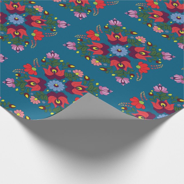Folk Matyo Abstraktes Blumenmuster Geschenkpapier (Ecke)