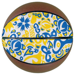 Folklore-Muster mit ukrainischen Flaggenfarben Basketball