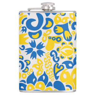 Folklore-Muster mit ukrainischen Flaggenfarben Flachmann