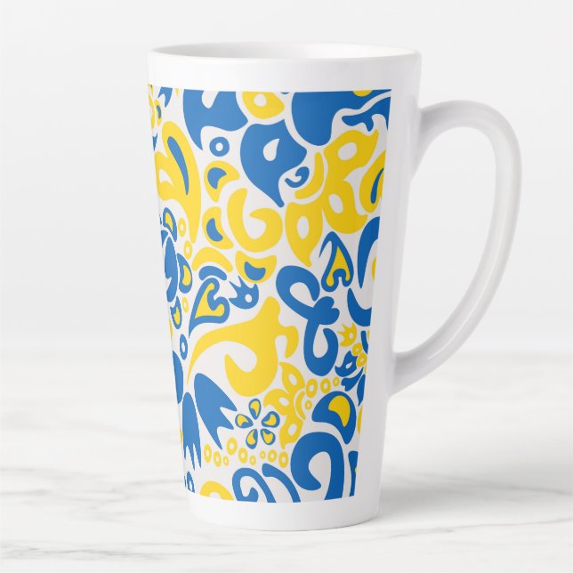 Folklore-Muster mit ukrainischen Flaggenfarben   Milchtasse (Rechts)