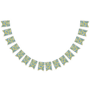 Folklore-Muster mit ukrainischen Flaggenfarben Wimpelkette