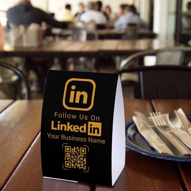 Follow Us On LinkedIn QR Code Business Tischaufsteller (In Situ (Restaurant))