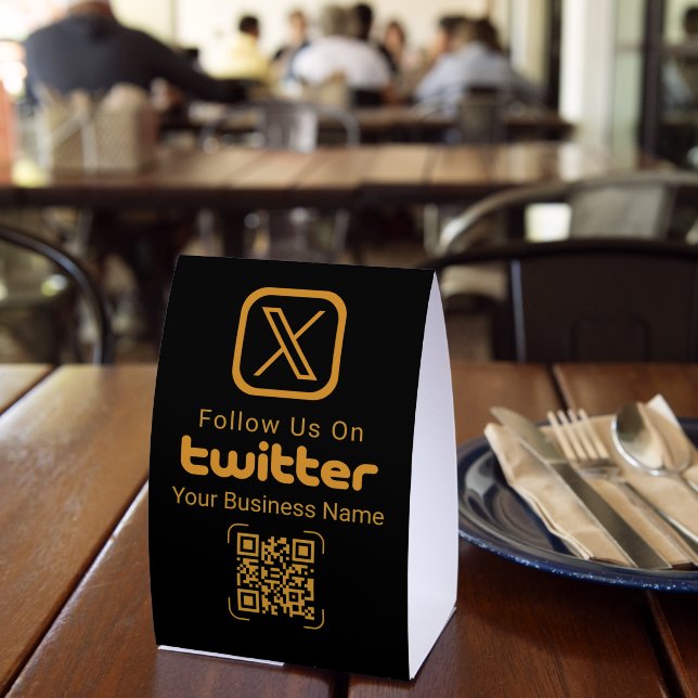 Follow Us On Twitter Gold QR Code Black Tischaufsteller (In Situ (Restaurant))
