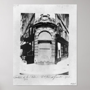 Fontaine de la Reine, Rue Heilig-Denis, Paris Poster