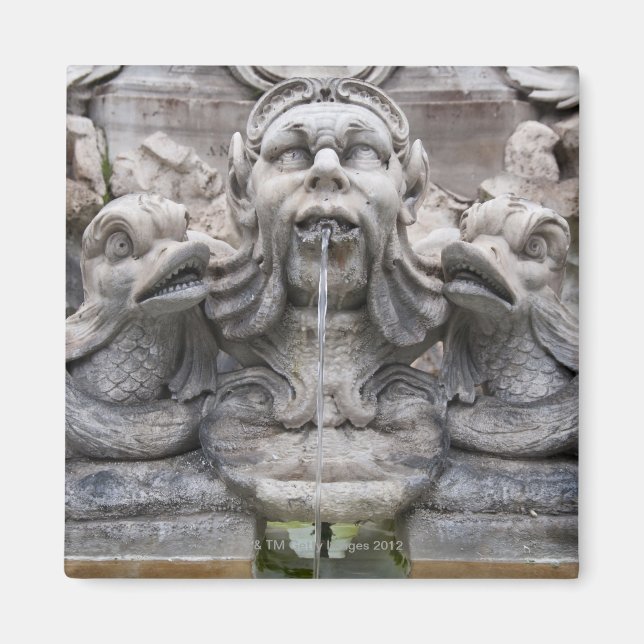 Fontana del Pantheon (1575), entworfen von Giacomo Magnet (Vorne)