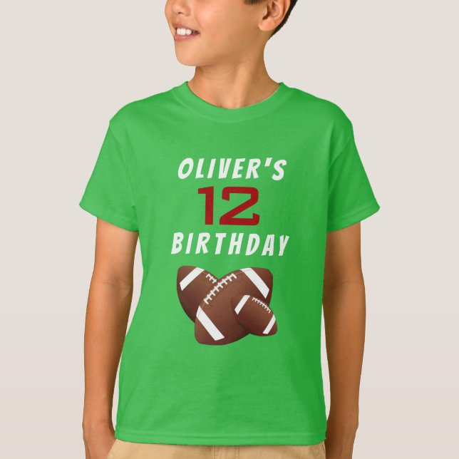 Football Ball Birthday Party Guest of Honor T-Shirt (Vorderseite)