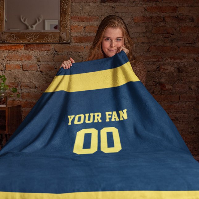 Football Blue & Gold Personalisiert Fleecedecke (Von Creator hochgeladen)