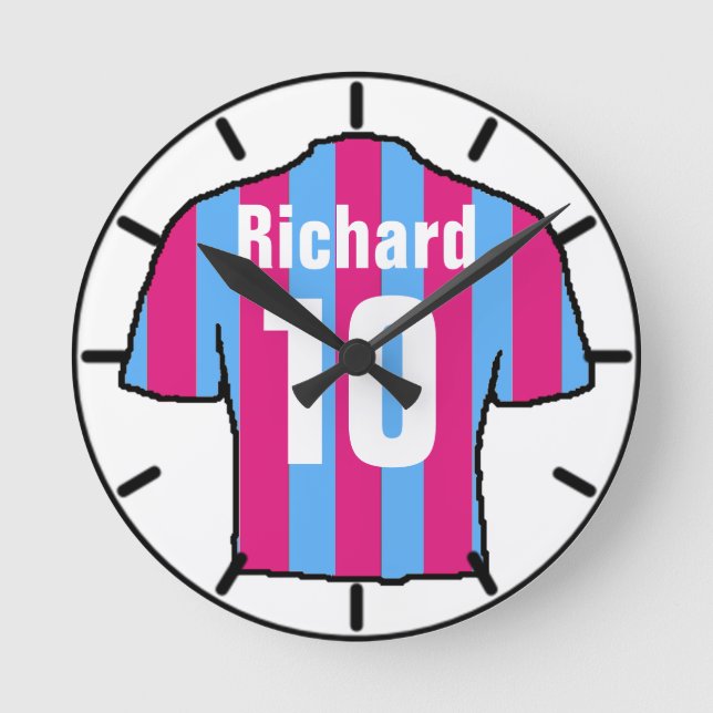 Football Fan Shirt to Personalise. Runde Wanduhr (Vorderseite)