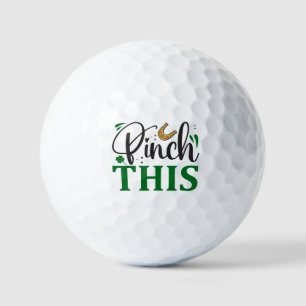 Fore-glückliche Strikes Swing ‘Pinch This’ irische Golfball