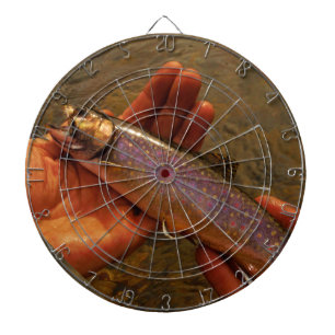 Forellen in Händen Dartscheibe