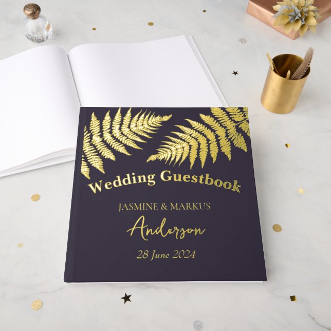 Forest Ferns Outdoor Wedding Gästebuch (Vorderseite Offen)