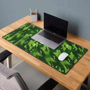 Forest Green Military Camouflage Muster Schreibtischunterlage
