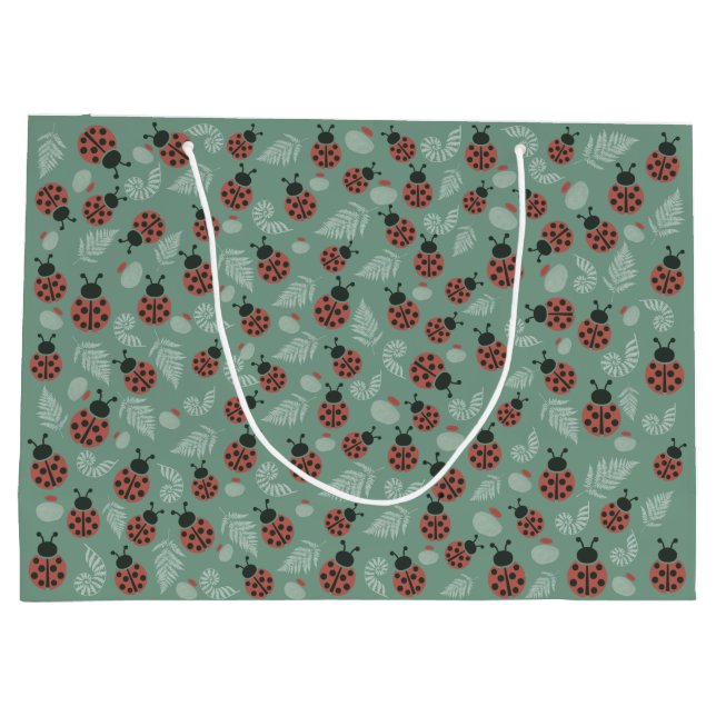 Forest Ladybugs Green Background Große Geschenktüte (Rückseite)