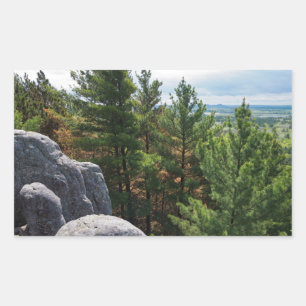 Forest Valley Blick auf Burg Berg Rechteckiger Aufkleber