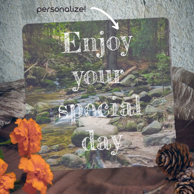 Forest waterfall  feiertagskarte (Von Creator hochgeladen)