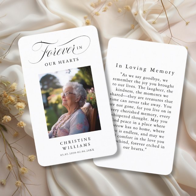 "Forever in unseren Herzen" Beerdigung Foto Gebet Visitenkarte ("Forever in our Hearts" Funeral Memorial Photo Prayer Card.")