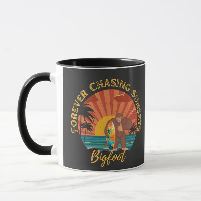 Forever Jagd Sonnenuntergänge Bigfoot Surfen Schwa Tasse (Links)