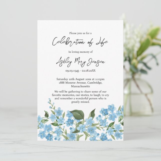 Forget me not Celebration of Life Funeral Einladung (Stehend Vorderseite)