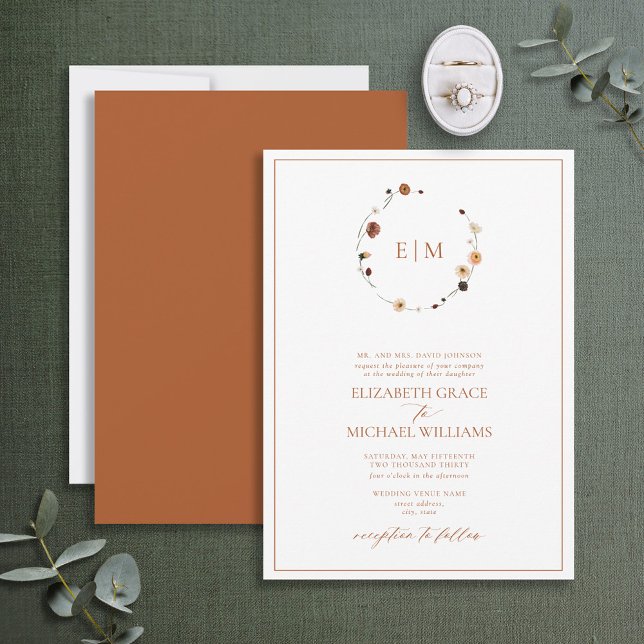 Formal Burnt Orange Wappen Monogram Wedding Einladung (Von Creator hochgeladen)