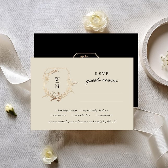 Formal Cream & Black Monogram Gold Wreath Wedding RSVP Karte (Von Creator hochgeladen)