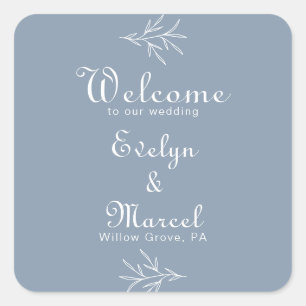 Formal Minimal Dusty Blue Wedding Willkommen Quadratischer Aufkleber