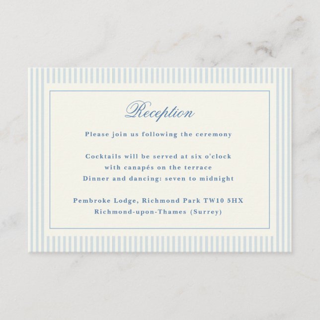 Formal Preppy French Blue Stripes Empfang Begleitkarte (Vorderseite)