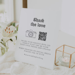 Formaler einfacher Teile-die-Liebe-QR-Code Sockelschild