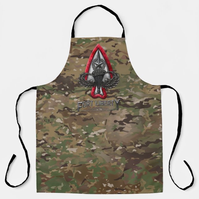 Fort Liberty Camouflage Schürze (Vorderseite)
