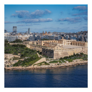 Fort Manoel und Sliema aus Valletta, Malta Poster