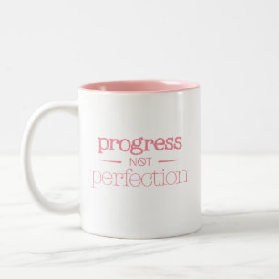 Fortschritt Nicht Perfektion Motivationsbotschaft Zweifarbige Tasse