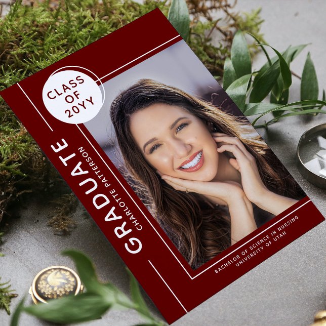 Foto Abschluss Modernes Script Burgundy White (Von Creator hochgeladen)