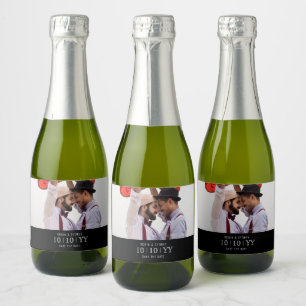 Foto Abzeichen SAVE THE DATE Mini-Flasche-Etik