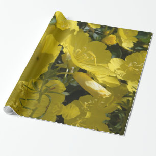 Foto aus gelben Blumen, Packpapier im Sommer