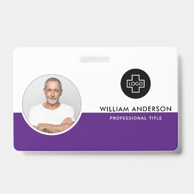 Foto, Bar, Logo, Name des Mitarbeiters Ausweis (Vorderseite)