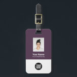 Foto, Bar, Logo, Name Gepäckanhänger<br><div class="desc">Personalisieren Sie diesen benutzerdefinierten Mitarbeiternamenstempel mit Foto, Scan-Bar und Firmenlogo. Ein einfaches Business-Design in grimace lila Farben, vollständig anpassbar in Vorder- und Rücken-Größen, serifenlose, einfache und moderne Schriftart und ein berufliches und klares Aussehen. Perfekt als Mitarbeiter Business Travel Gadgets, Travel Accessoires for Professionals, Company Travel Security Gepäck ID Tags, Boss...</div>