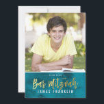 FOTO BAR MITZVAH aquamariner Blaugoldtyp Einladung<br><div class="desc">per kat massard >>> kat@simplysweetPAPERIE.com <<< Ein trendy Einladungs-Design für das BAR MITZVAH Setup Ihres Kindes als Vorlage ist es einfach für Sie, Ihre eigenen Daten hinzuzufügen, oder drücken Sie die Schaltfläche Anpassen und Sie können Text, Schriftart, Größen etc. TIP: 1 hinzufügen oder ändern. Um Grafiken zu ändern/verschieben/die Hintergrundfarbe zu...</div>