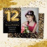 Foto Black Gold Kids Girl 12. Geburtstagsparty Einladung<br><div class="desc">Foto elegante Schwarz-Gold Geburtstagsparty Einladung für ein 12-jähriges Mädchen mit elegantem Drehbuch Gold Schriftart Design und lustigen Folienballons.</div>