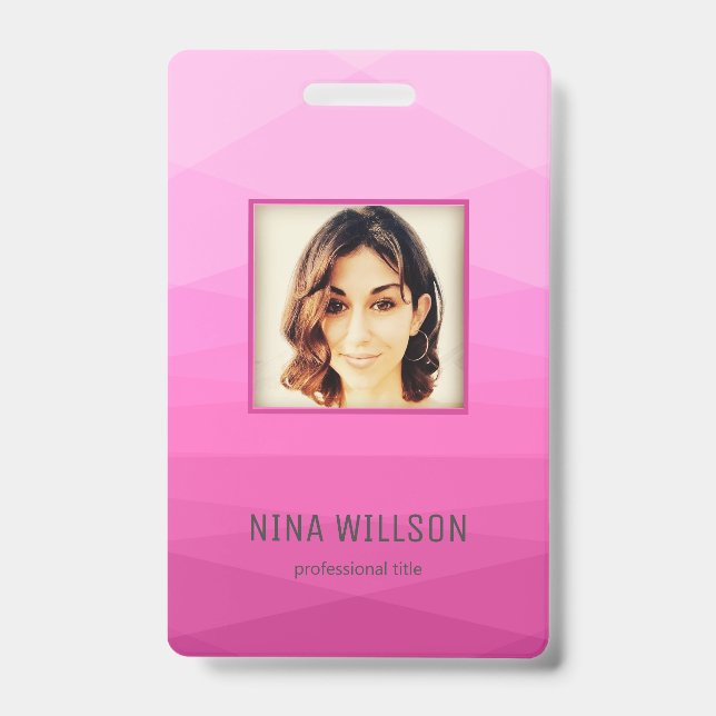 Foto Business-ID auf rosa Polygonal Ausweis (Vorderseite)