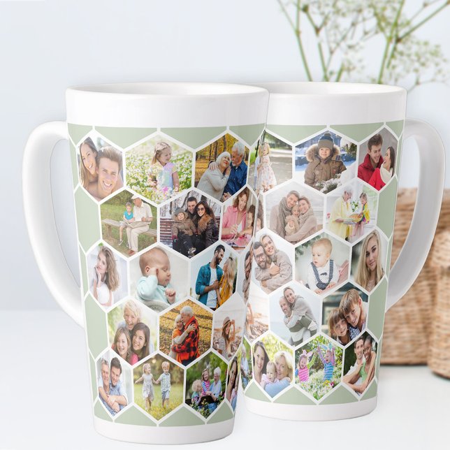 Foto Collage Geometric Hexagon 28 Pic Sage Green Milchtasse (Photo latte mug with 28 of your favorite pics and sage green hexagon honeycomb pattern)