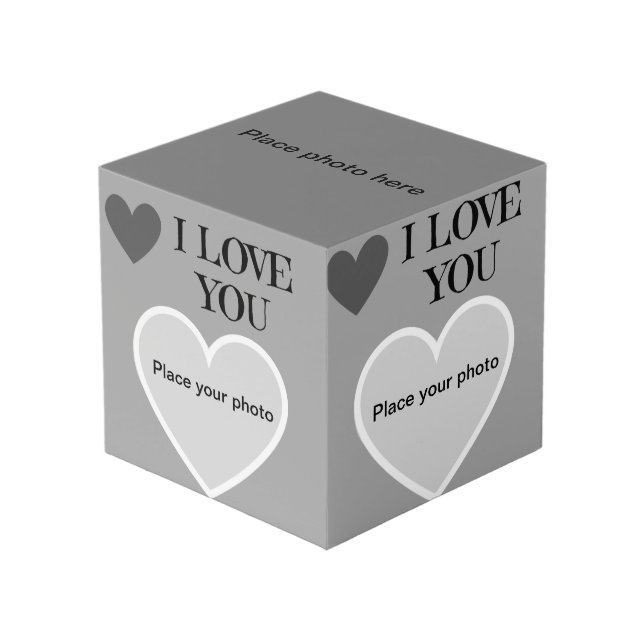 Foto Cube I Liebe Sie Würfel (Vorderseite Schrägansicht)