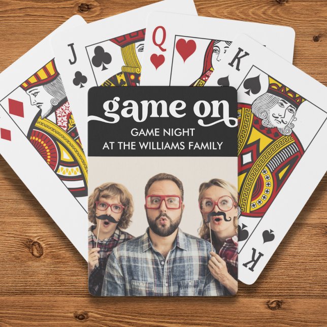 Foto der Familie - Spiel auf Karten Spielkarten (Von Creator hochgeladen)